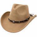 Chapeau Cowboy en Feutre Beige avec Ceinture Ornée Étoilée